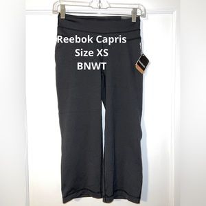 Reebok Capri Pants, size XS!